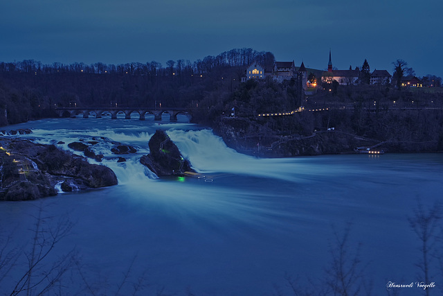 Rheinfallbecken mit dem Rheinfall