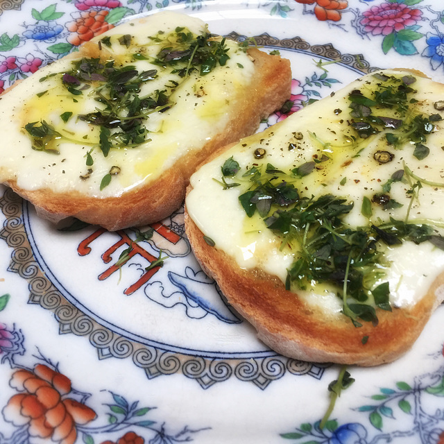 taleggio on toast with white truffle oil & thyme