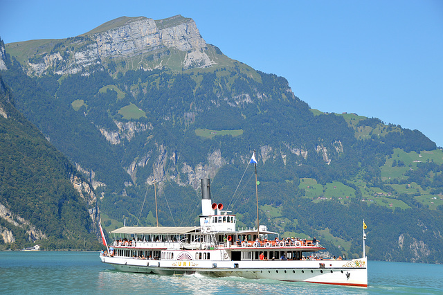 Wasser, Raddampfer, Oberbauenstock 2117 m.ü.M. Oder Tourismus am Vierwaldstättersee !