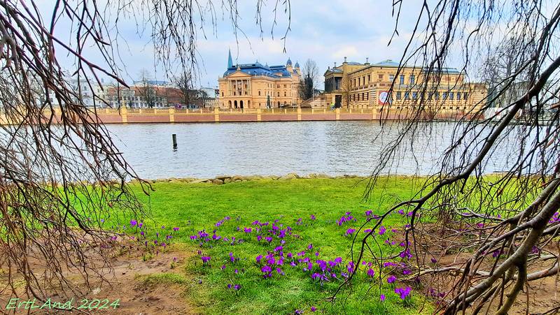 Frühlingsspaziergang im Burggarten