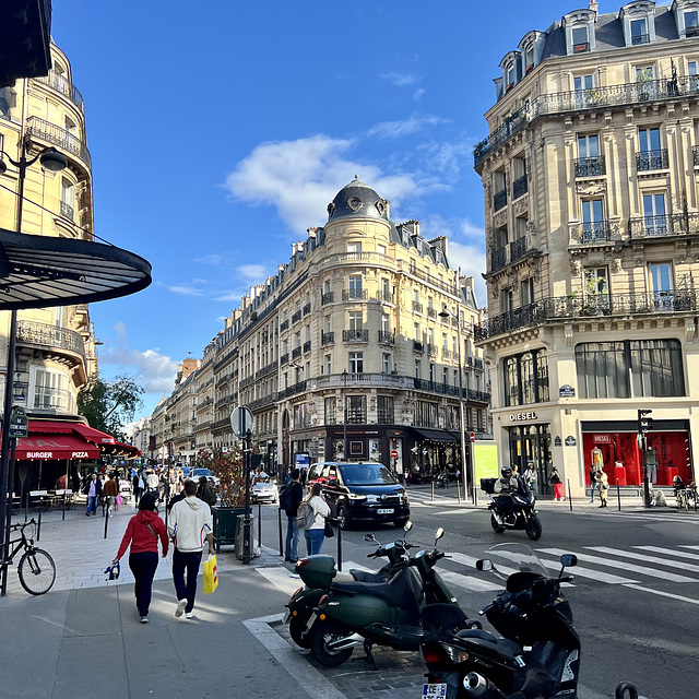 Paris 2024 – Rue Étienne Marcel