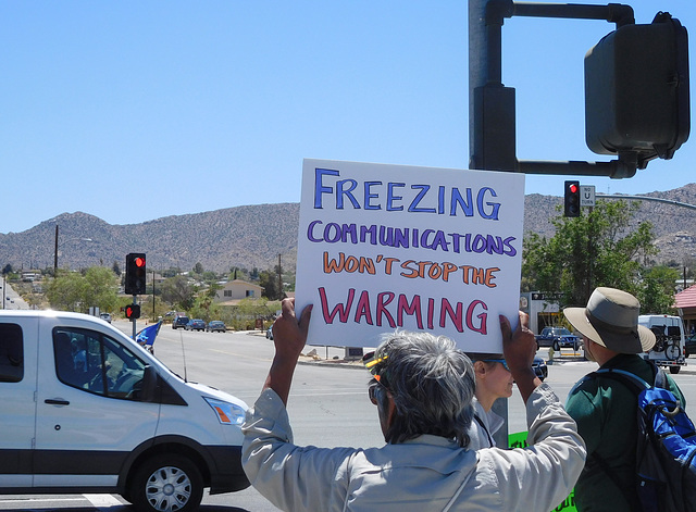 Joshua Tree Climate Change rally (#0554)