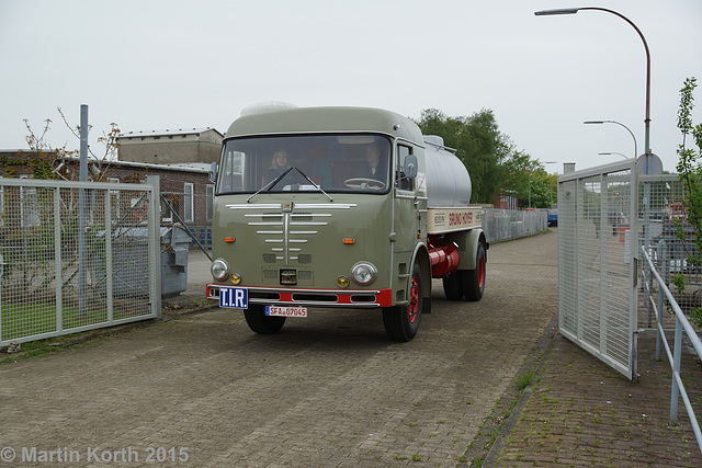 Historisches Nutzfahrzeugtreffen Wilhelmshaven 2015 368
