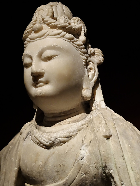 Bodhisattva sculpture, stone