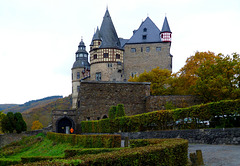 DE - St. Johann - Schloss Bürresheim