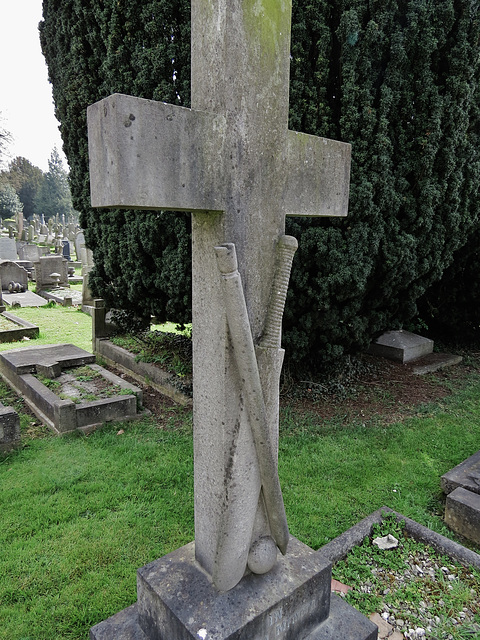 st marylebone / east finchley cemetery, london