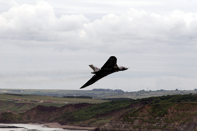 Avro Vulcan,Scarborough Armed Forces Day 28th June 2014