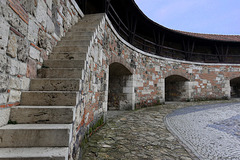 Wehrgang hinter dem Torturm (© Buelipix)