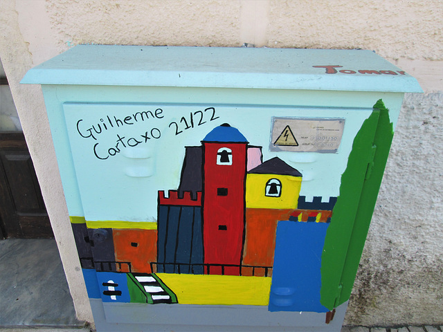 Street art on electricity box.