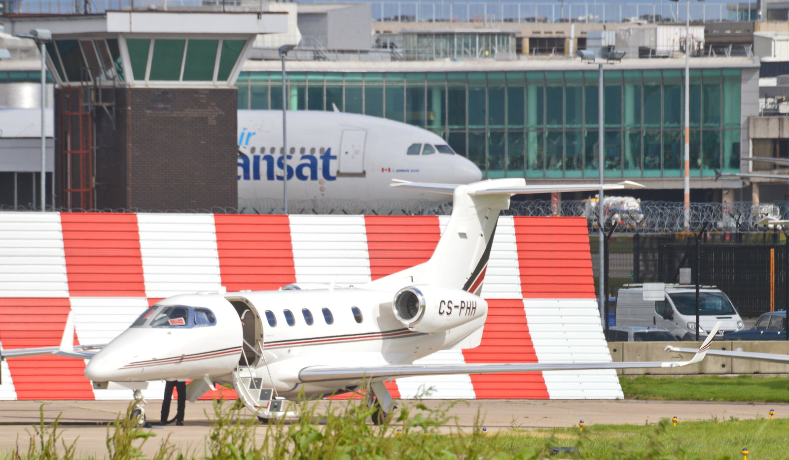 NetJets PHH