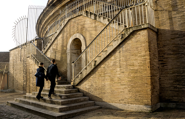 Couple on roof, St. Peter's