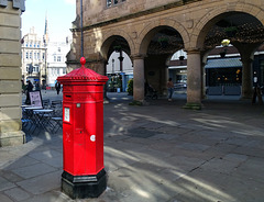 Pillar Box.  Rule of thirds