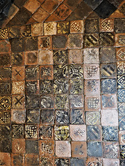 morley church, derbs ; c14 heraldic tiles