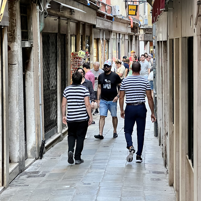 Venice 2022 – Gondoliers