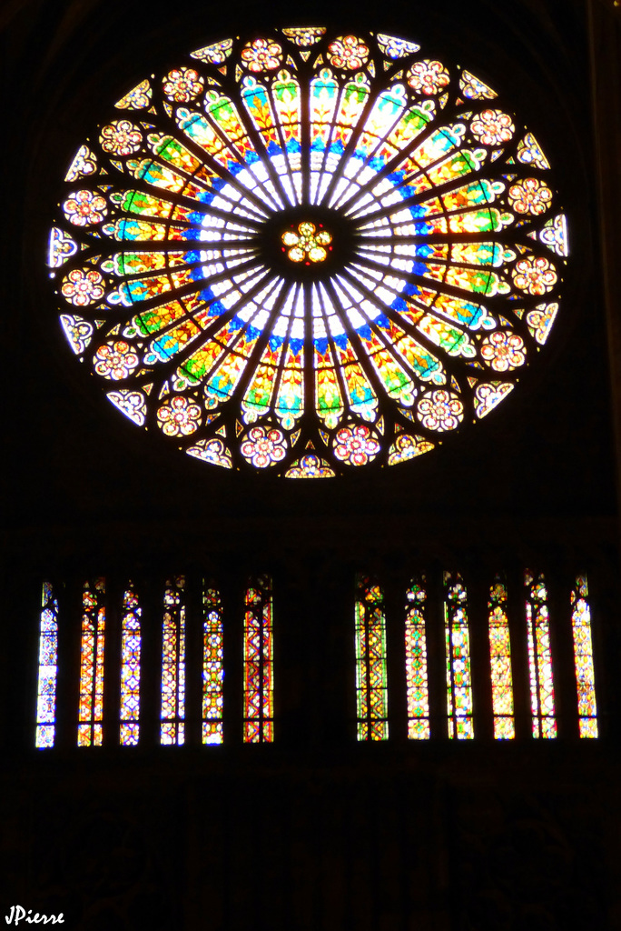 Rosace vitraux de la cathédrale de Strasbourg