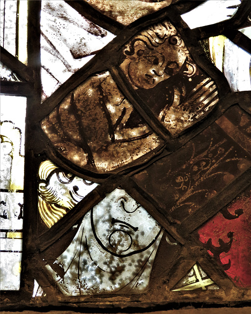 morley church, derbs, c14 glass fragments