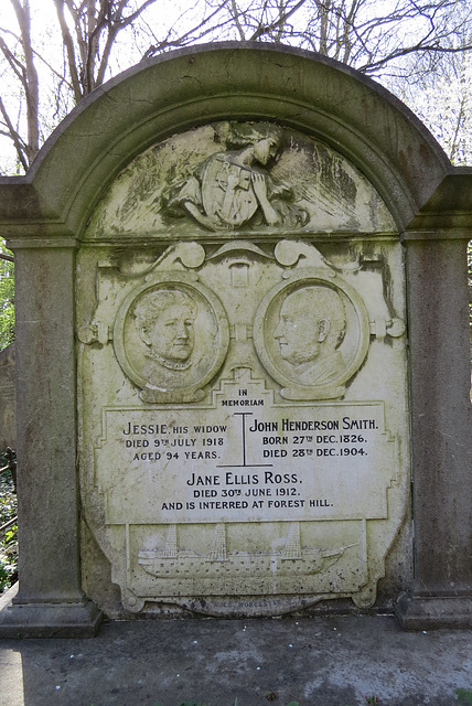 highgate cemetery east, london