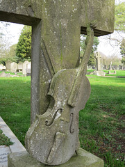 st marylebone / east finchley cemetery, london