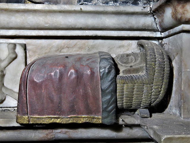 morley church, derbs; baby in cradle on  c17 tomb of jonathan sacheverell +1662