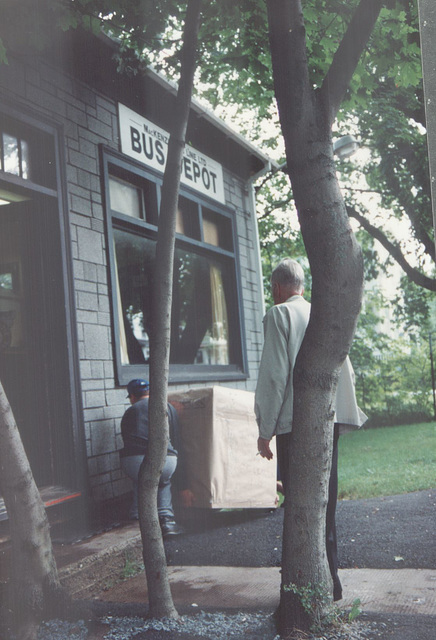 Outside the MacKenzie Bus Line office in Bridgewater (171-11)