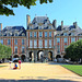 Paris, Place des Vosges, Pavillon de la Reine