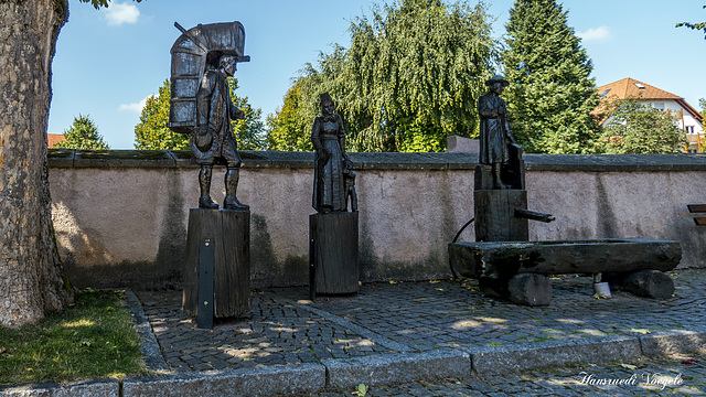 Vor der Klosterkirche in St Märgen