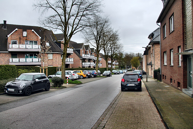 Riesenstraße (Oberhausen-Sterkrade) / 15.04.2023