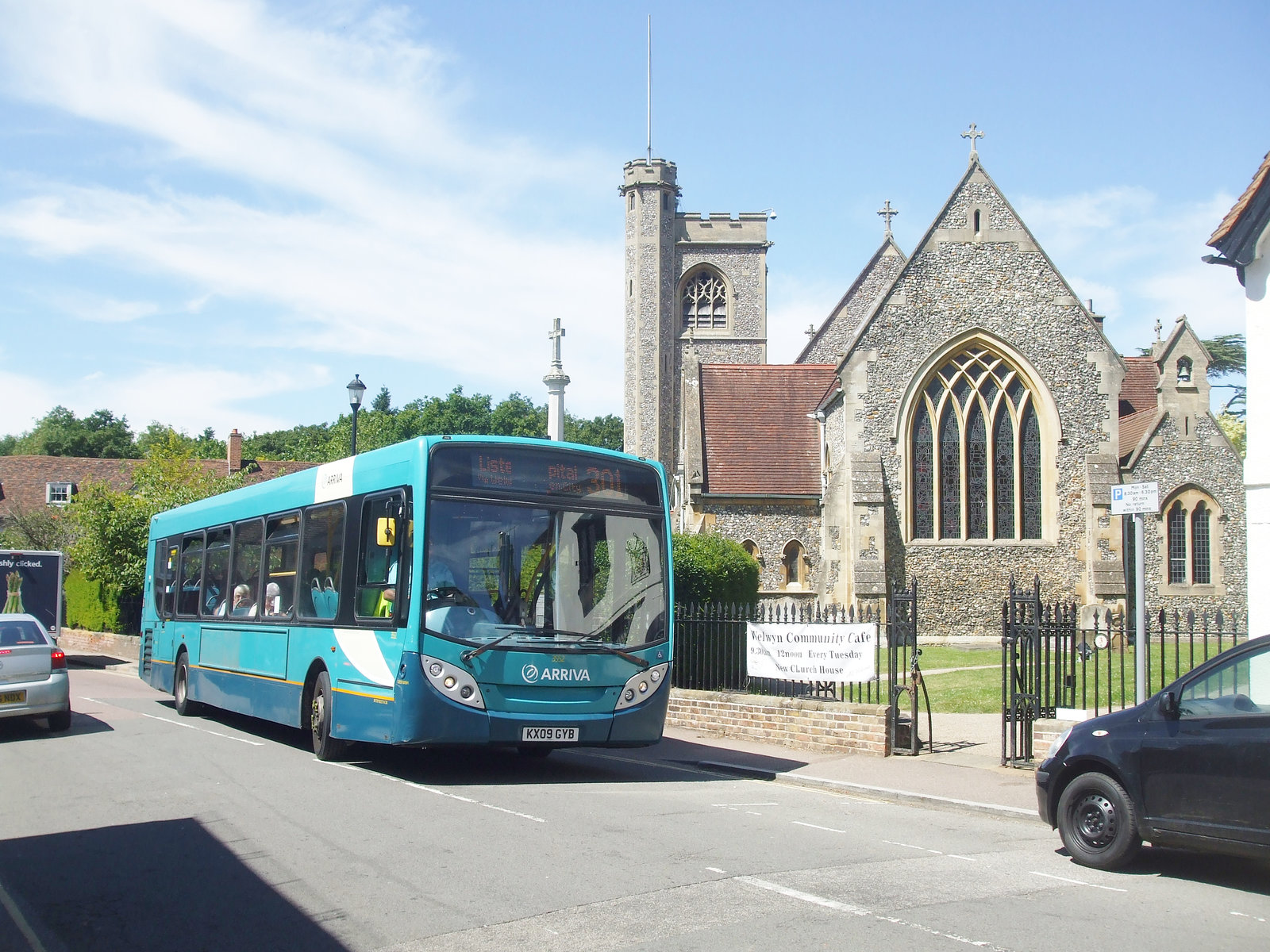 DSCF4485 Arriva the Shires KX09 GYB in Welwyn - 18 Jul 2016