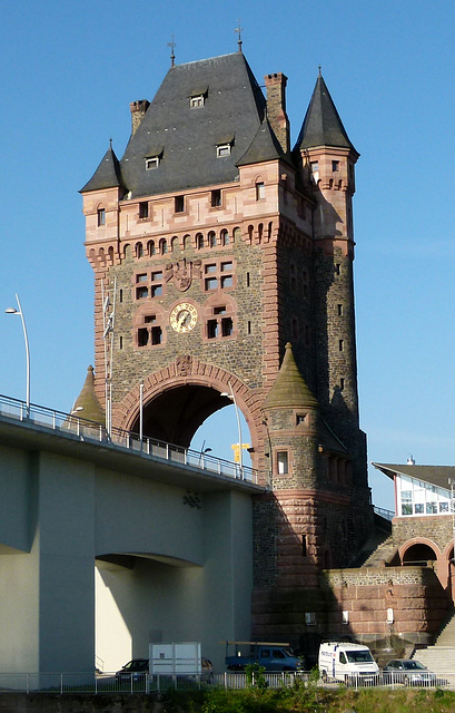 Nibelungenturm