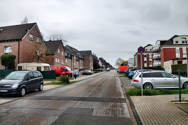 Tackenbergstraße (Oberhausen-Sterkrade) / 15.04.2023