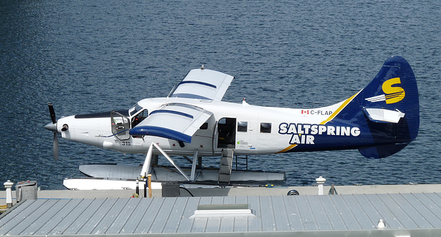 de Havilland DHC-3 Turbo Otter C-FLAP (Saltspring Air)