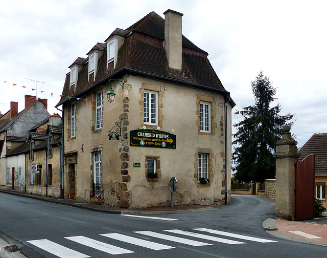 Montmarault - Maison du Procureur du Roy