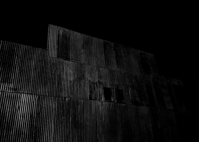 Night facade III
