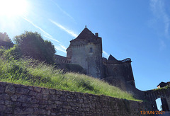 château de BIRON château de BIRON
