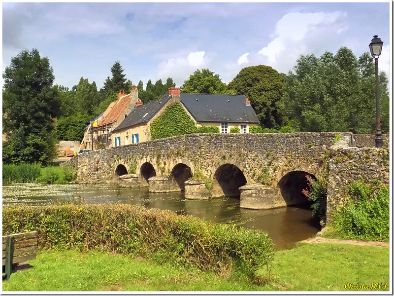 Once upon a time, an old bridge...