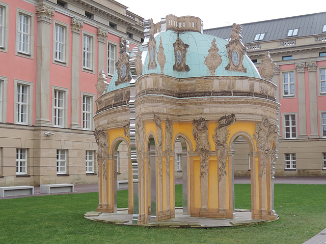 Innenhof Landtag Potsdam