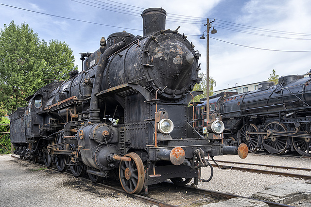 328.054 - MÁV steam locomotive