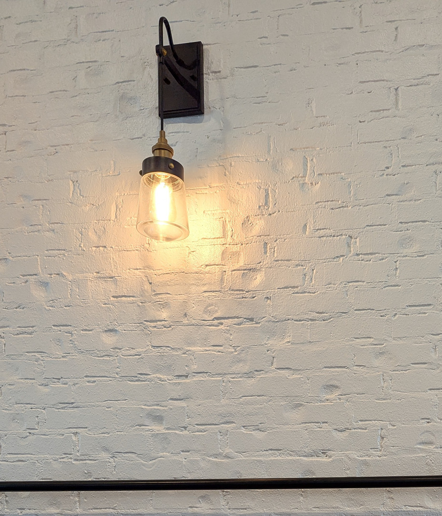 Kind Cafe Wall Lamp