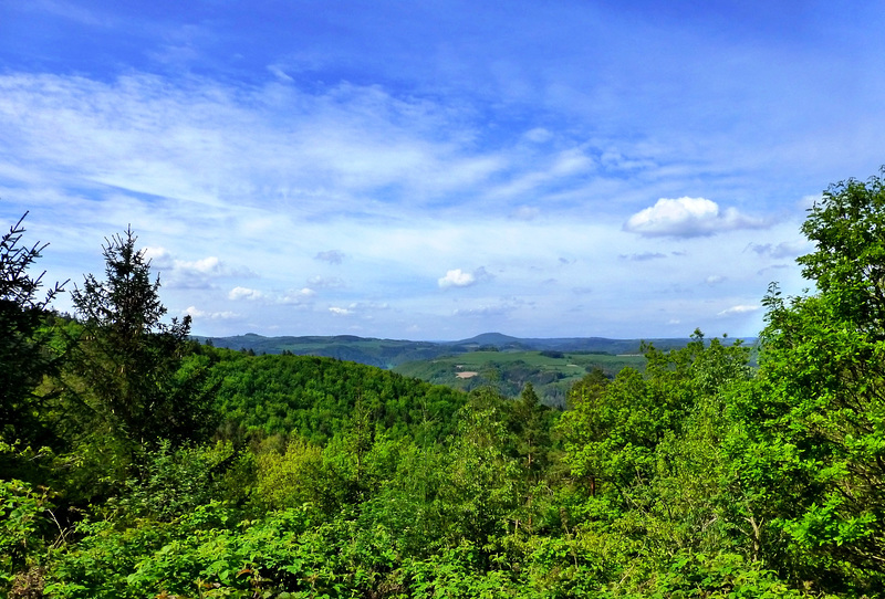 DE - Hönningen - Blick vom Teufelsleyweg