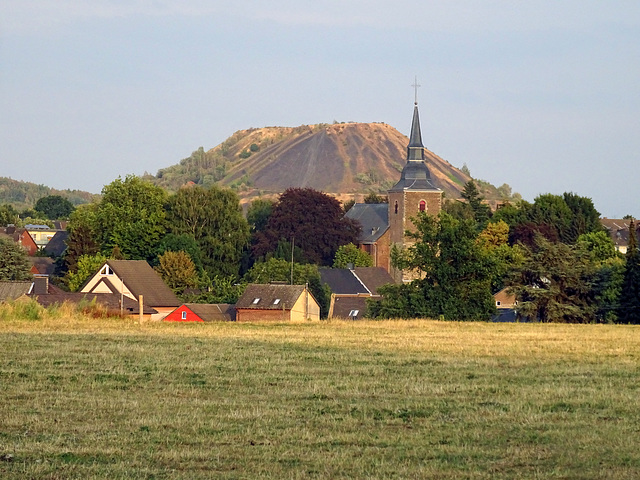 Kirche St.Willibrord ,Übach Palenberg / Alt-Merkstein und Berghalde Noppenberg _Deutschland