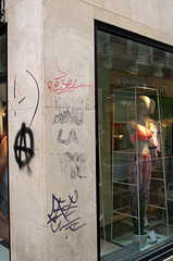 Modern Graffiti in Calle Mesones, Granada