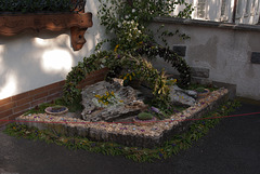 Brunnen beim Möbelhaus Unglaub