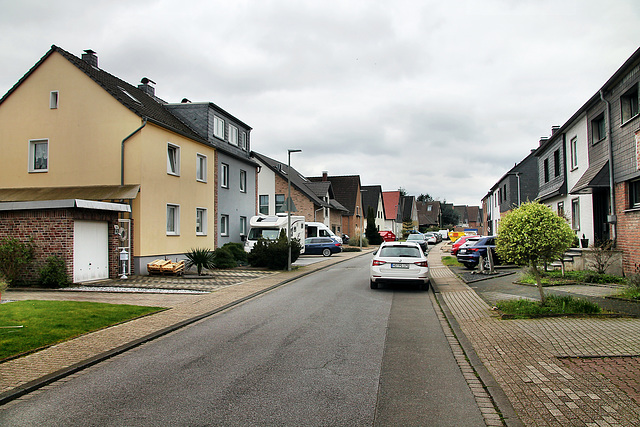 Nikolaus-Groß-Straße (Oberhausen-Klosterhardt) / 15.04.2023