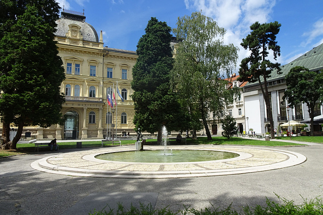 Fountain On Slomskov Square