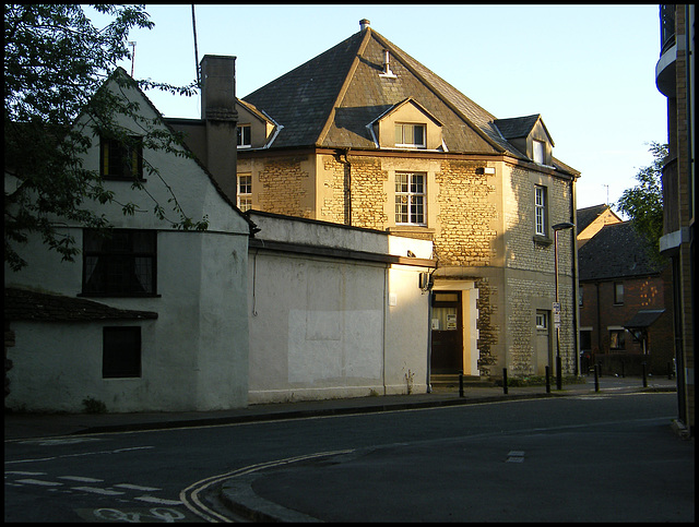 Deaf & Hard of Hearing Centre