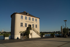 Rheinauhafen Köln - Rheinbastion