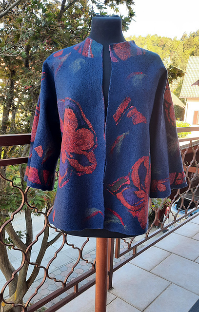 felt jacket - front