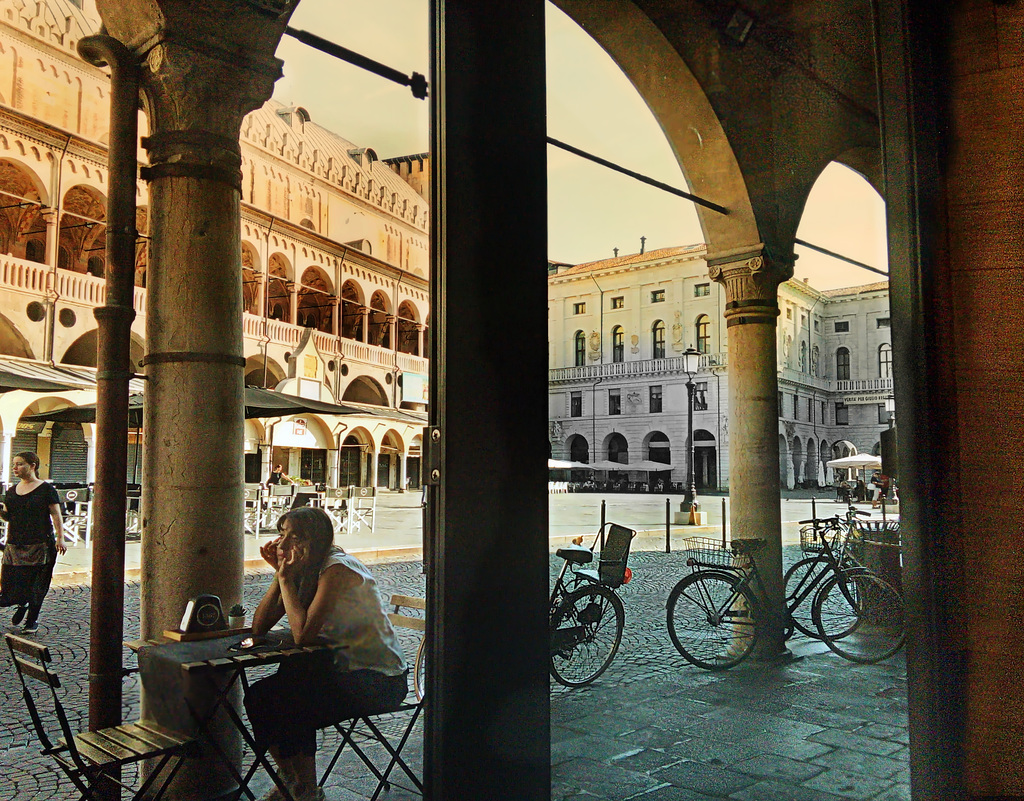 Back to Padova: Una domenica mattina--Se telefonando..