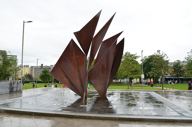 Galway, Iron Sculpture and Fountain on Eyre Square