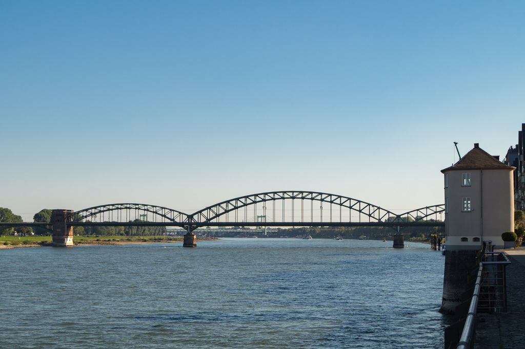 Köln Südbrücke